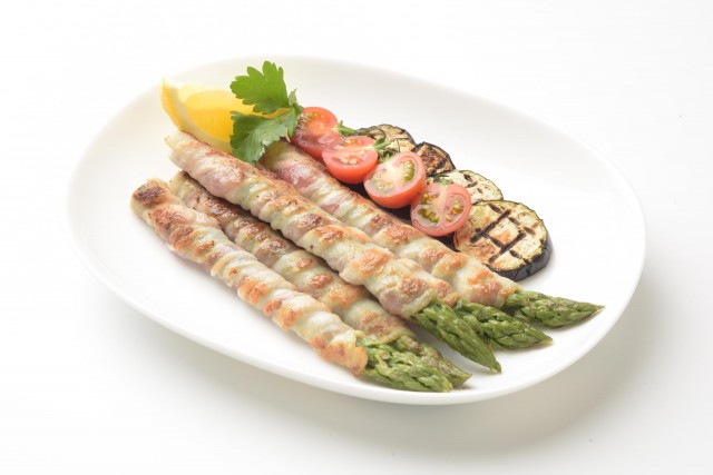 アスパラ生ベーコン1本巻